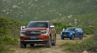 Doanh số SUV 7 chỗ 'ảm đạm' trong tháng Tết, Ford Everest vẫn 'một mình một ngựa'